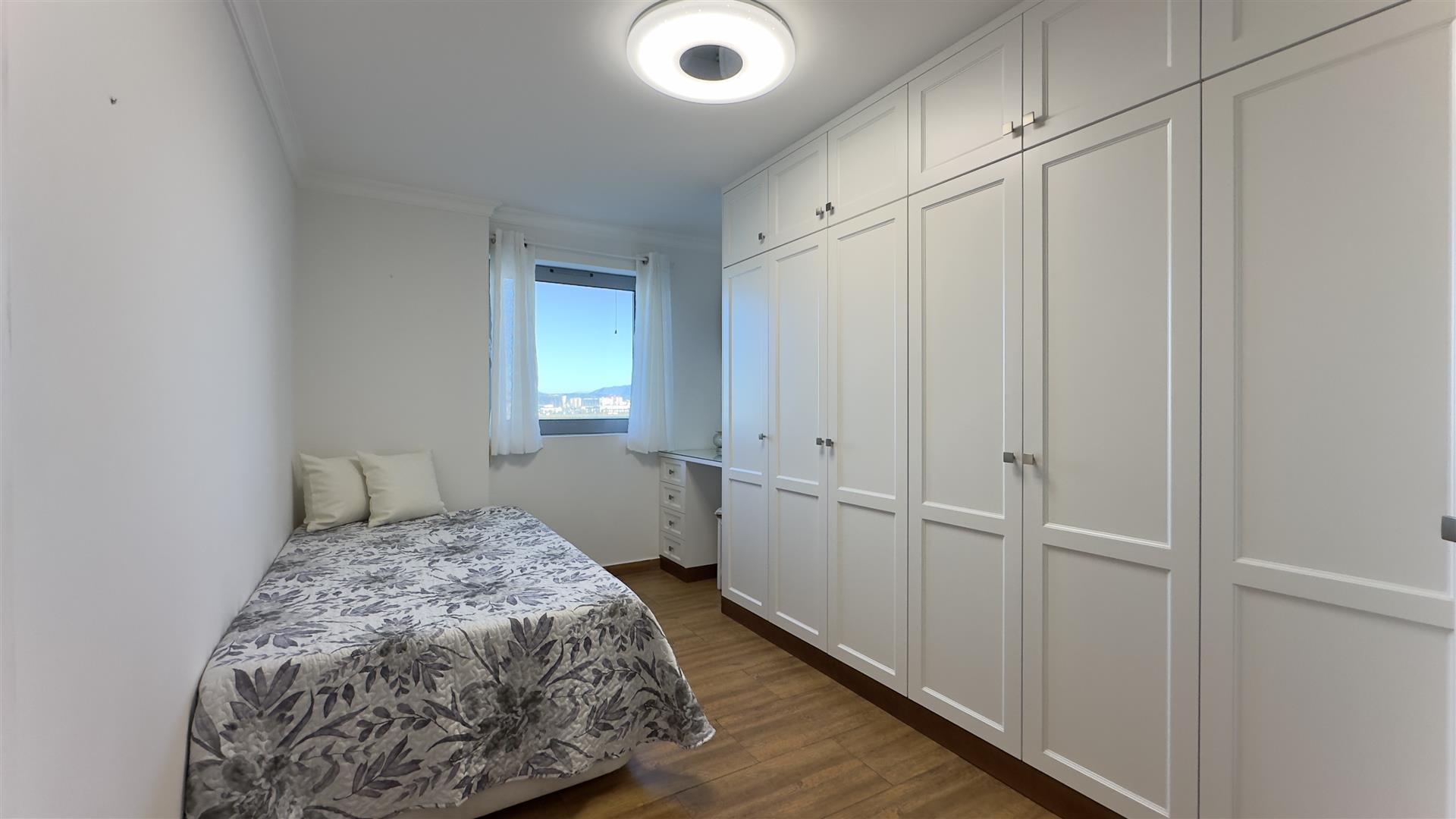 Image of Apartment - 4 Bedrooms - 2 Bathrooms for Sale in Waterport Terraces-Gibraltar, Image 5